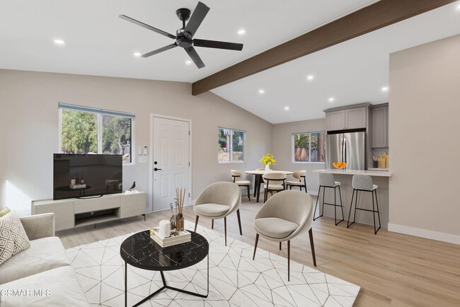 Photo - 313 Raymond St