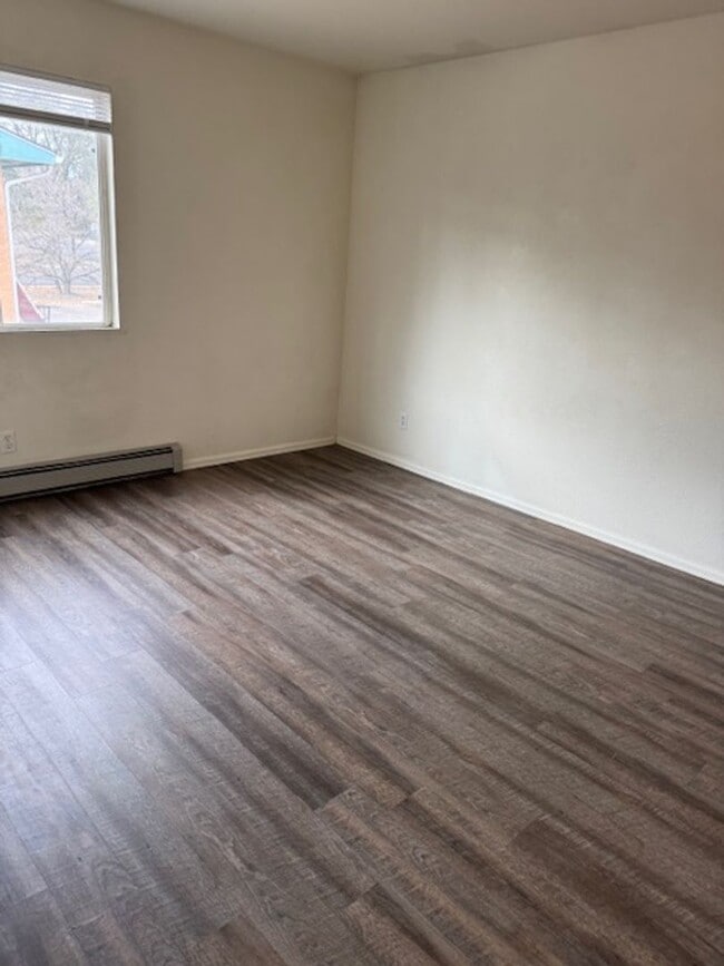 Photo - 2108 E 14th St Unit B