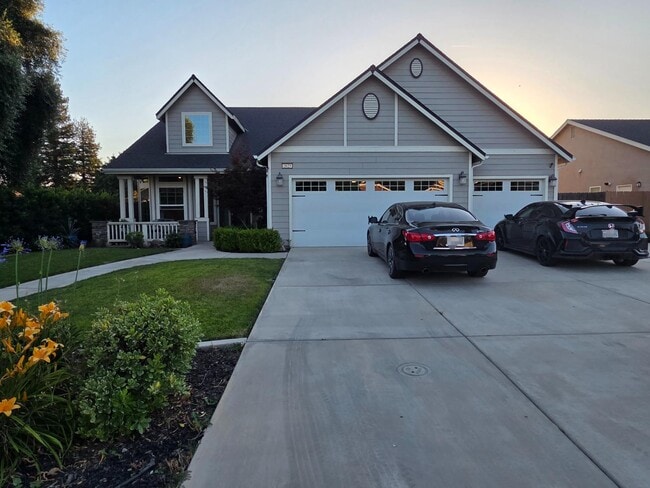 Photo - 2625 18th Ave