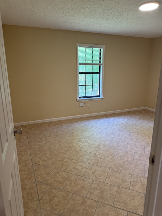 Photo - 103 Issac Dr Unit 103 A Issac Drive