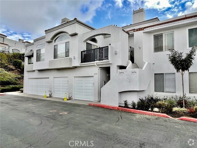 Building Photo - 24994 Los Alamos Rental