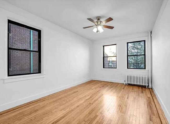 Photo - 15 Oliver St