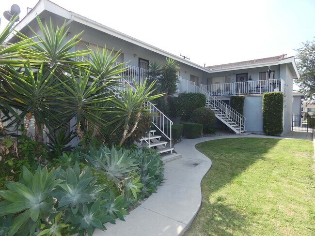 Photo - 12401 Breezewood Dr Unit Apt. #2