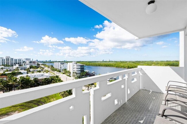 Photo - 3111 N Ocean Dr Unit 812
