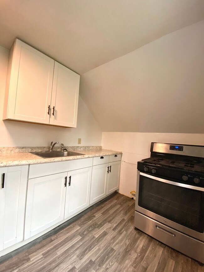 Photo - 617 Forest St Unit 3