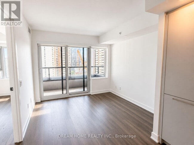 Photo - 609 Sherbourne St Unit 1601