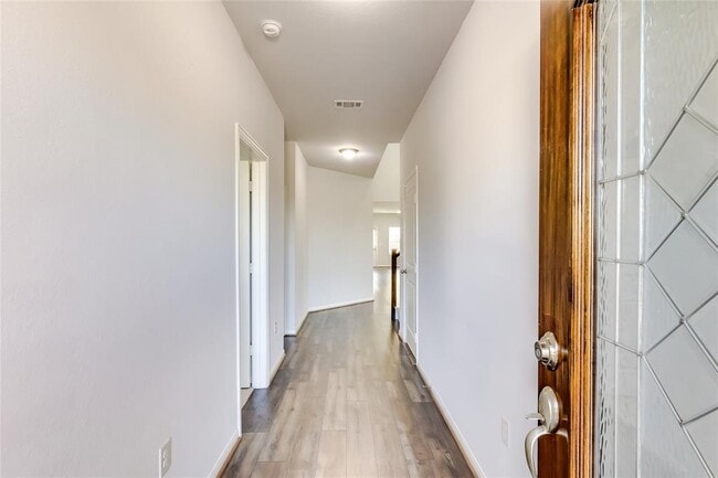 Photo - 6601 Avila Way