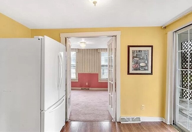 201 N Main St Unit A