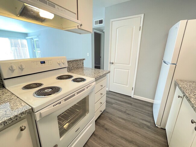 Photo - Midtown Breeze