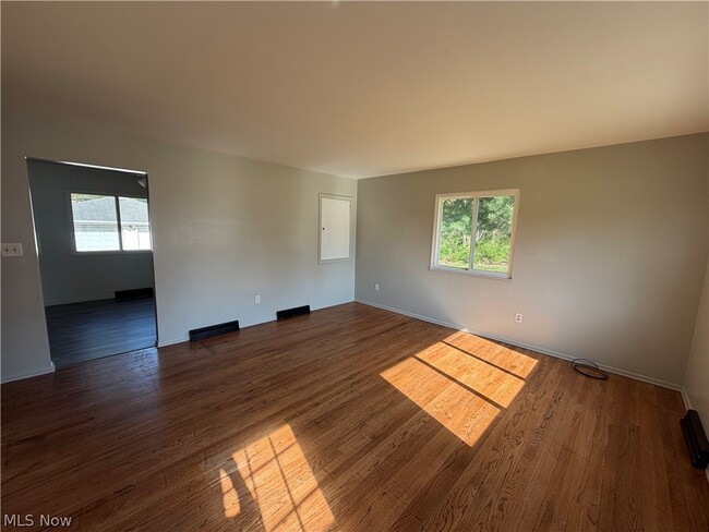 Photo - 2227 Ogden Ave NW