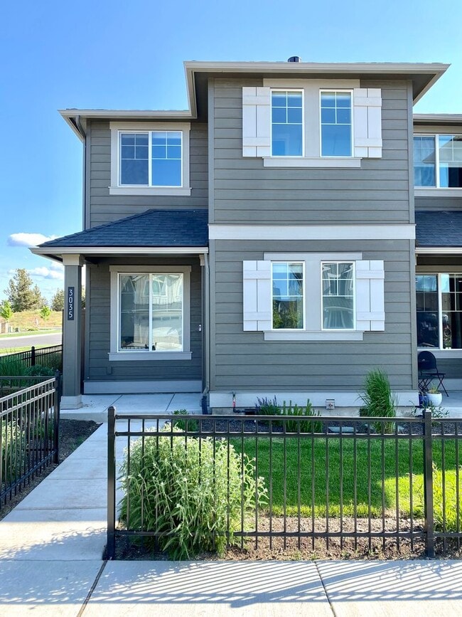Petrosa Townhouse 3 BR - 2 ½ BA w/ loft - Petrosa Townhouse 3 BR - 2 ½ BA w/ loft