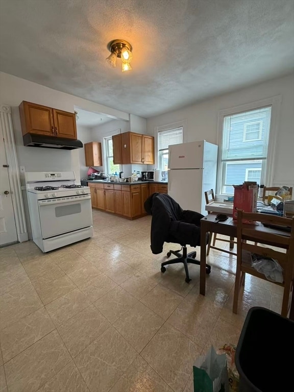 Photo - 35 Fiske St Unit 2