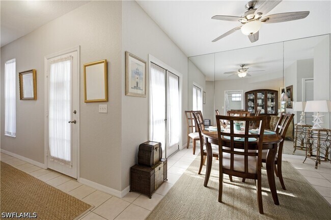 Photo - 7054 Barrington Cir Unit 102