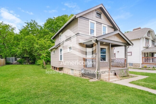 205 Lechner Ave