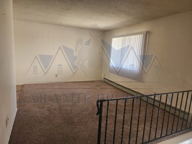 Photo - 708 Downey St Unit 9