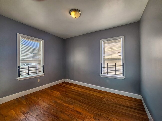 Photo - 12 Fox St Unit 3