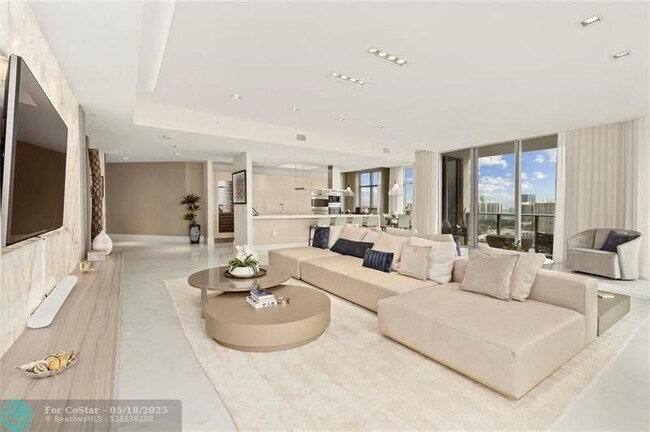 Photo - 17301 Biscayne Blvd Unidad PH 9