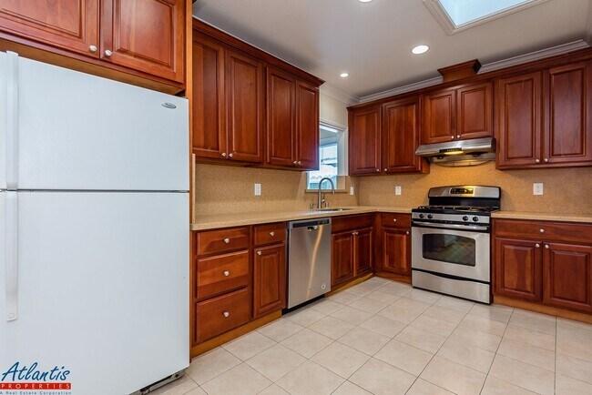 Photo - Beautiful Home | Remodeled | Near Facebook