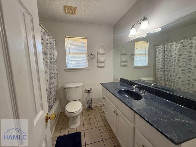 Photo - 703 Tray Ct