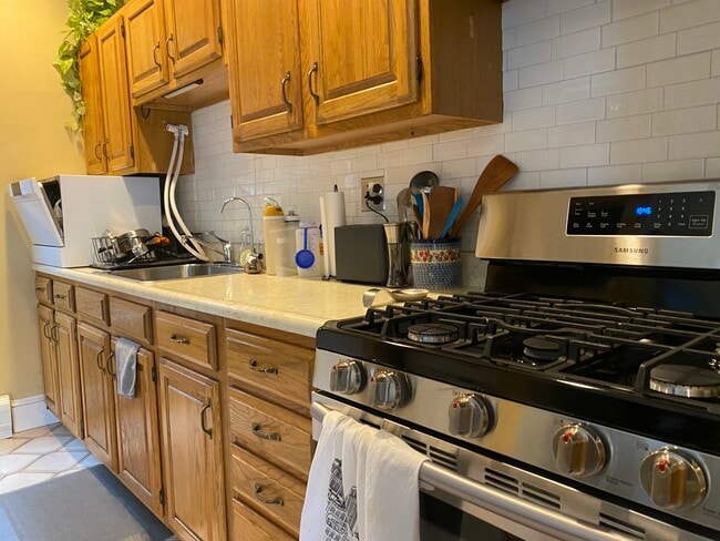 Photo - 27 Holton St Unit 1