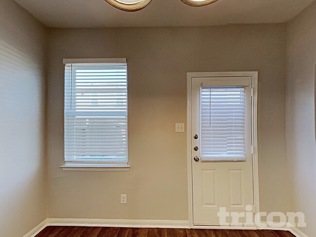 Photo - 17142 Common Point Dr