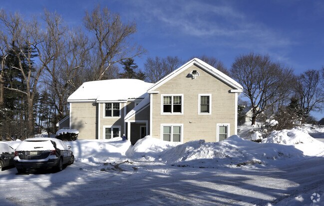 Photo - Academy Green Apartments