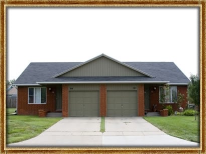 Building Photo - Whispering Pines Rental