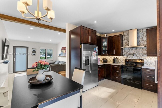 Photo - 3010 SW 103rd Ave