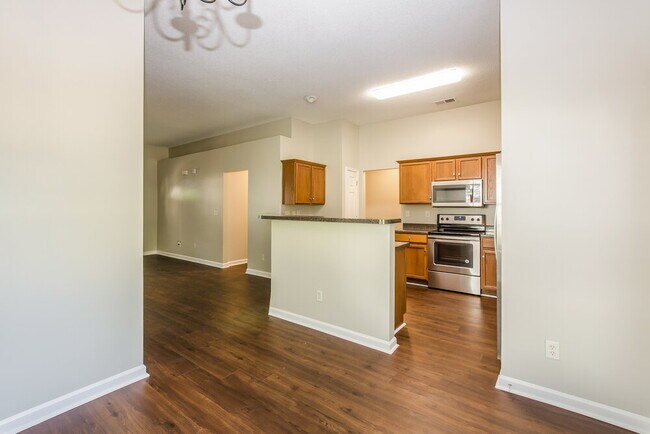 Photo - 9697 Tributary Cove