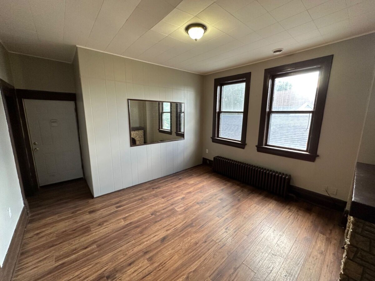 1629-1631 S 7th St. (5 Unit) - 1629-1631 S 7th St. (5 Apartments Unit)