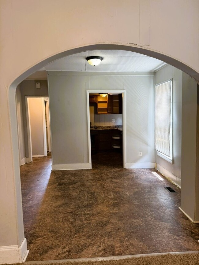 Photo - Charming 2-Bedroom Home with Detached Garage & Spacious Yard