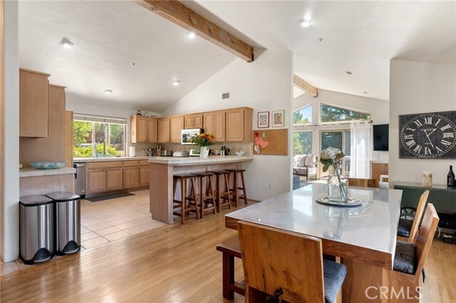 Photo - 1733 Arteique Rd