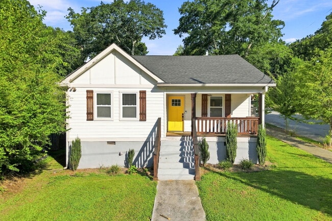 Building Photo - 1375 Miller Reed Ave SE