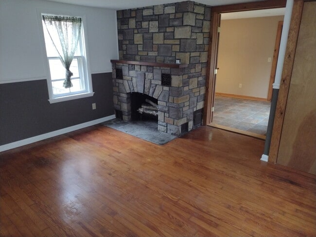 Photo - 101 Behm Rd Unit 101 Lower