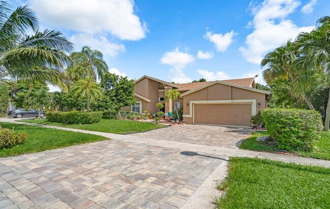 Photo - 6585 NW 46th St