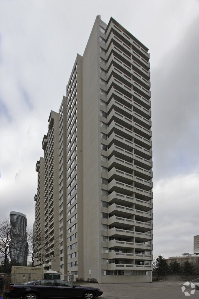 Photo - Mississauga Place