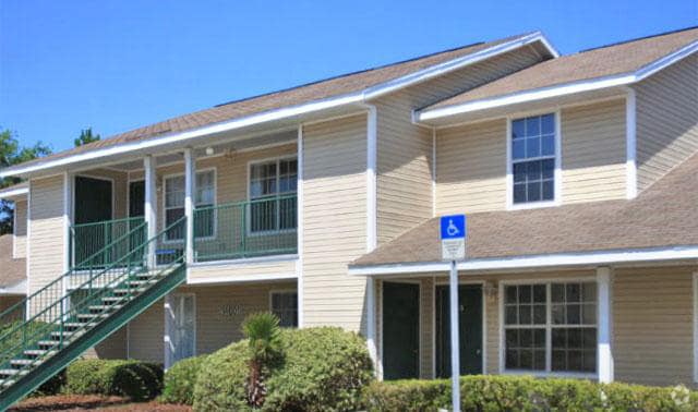 Community - Ivy Chase Apartments