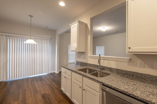 Photo - 200 S Bell Ave