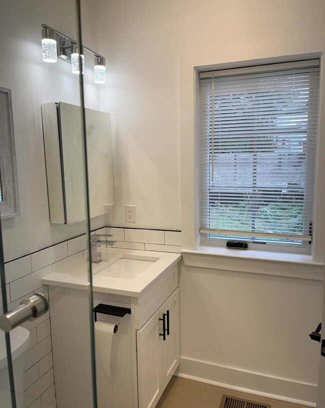 Photo - 3680 Indian Queen Ln