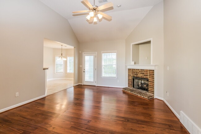 Photo - 9555 Morning Shadow Dr