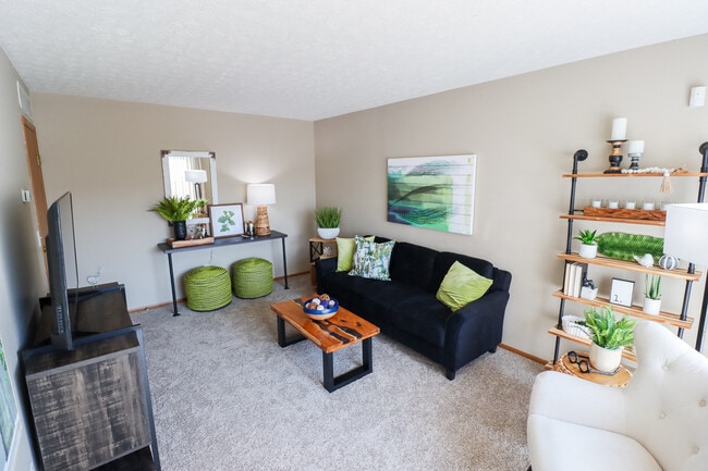 Photo - Lakes of Westdale