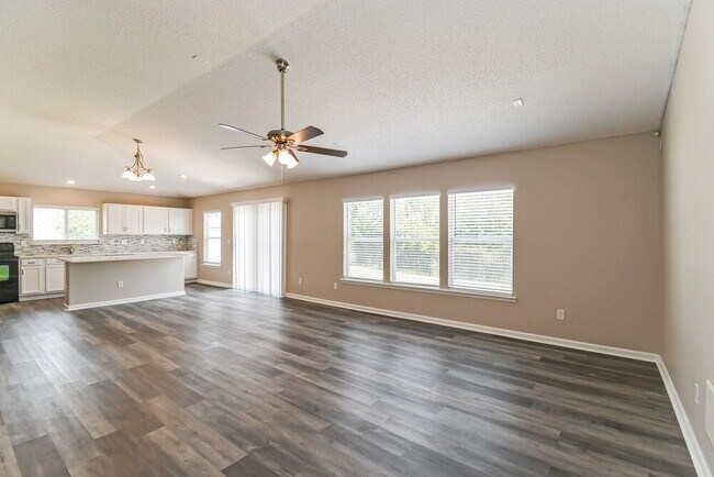 Photo - 11701 Carson Lake Dr W