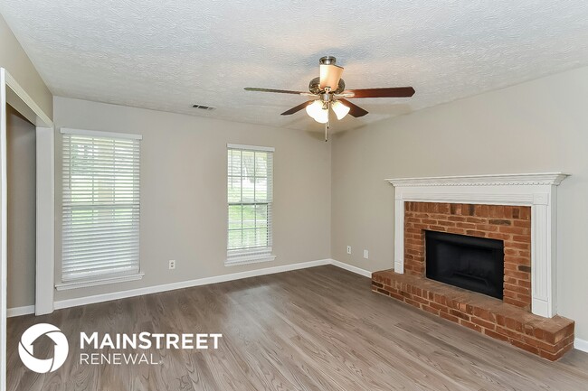 Photo - 120 Woody Path Ln