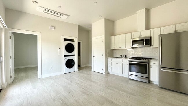 Photo - Newer Construction 1 Bedroom in the Ironwo... Unit #206