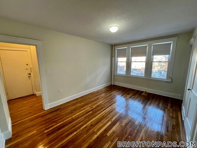 Photo - 1626 Commonwealth Ave Unit 6