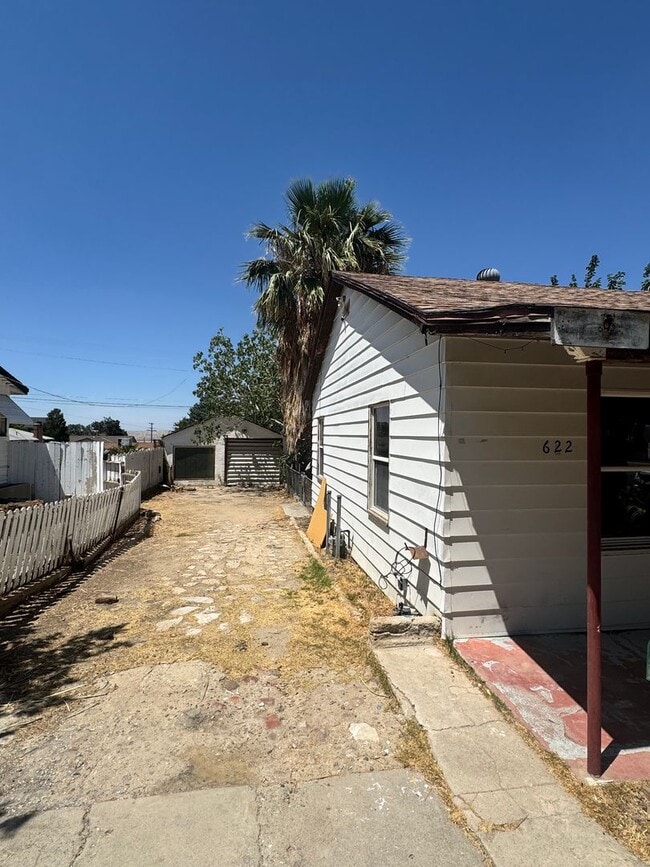 Photo - Taft Home for Rent!