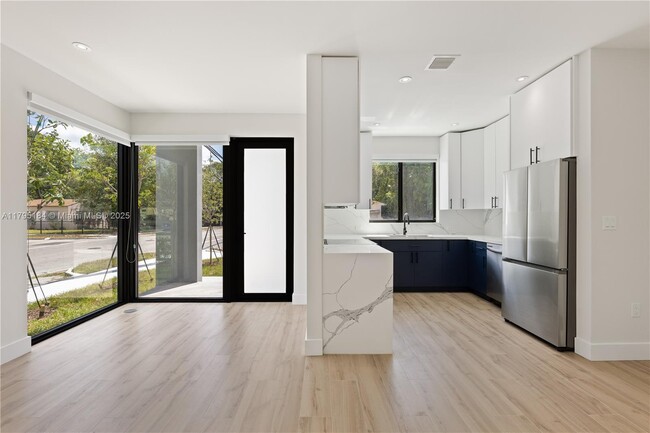 Photo - 6852 NW 4th Ave Apartamento Unidad 0