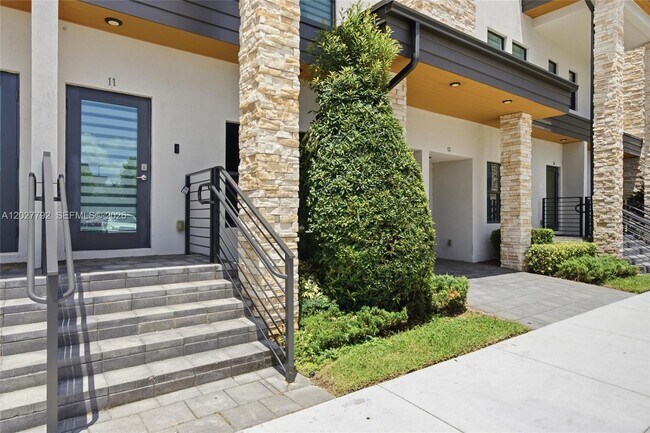 Photo - 10473 NW 82nd St Unit 11