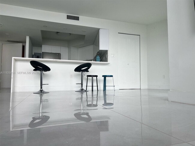 Photo - 11930 N Bayshore Dr Unit 1406