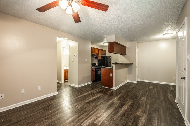 Photo - Hunters Landing Apartments